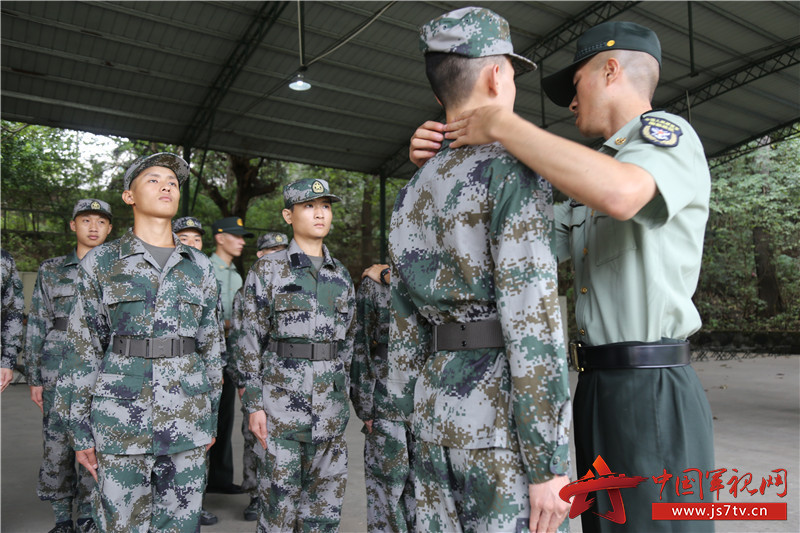 尖兵对决:特种兵与外国神秘组织对抗铁血录_终极尖兵对决 电视剧_铁血尖兵36集剧情介绍