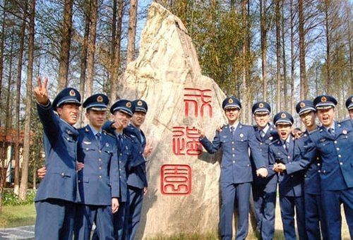 武汉空军雷达学院吧_武汉空军雷达学院校内租房_解放军空军雷达学院